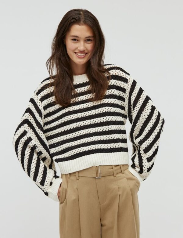 Athara M knit stripes